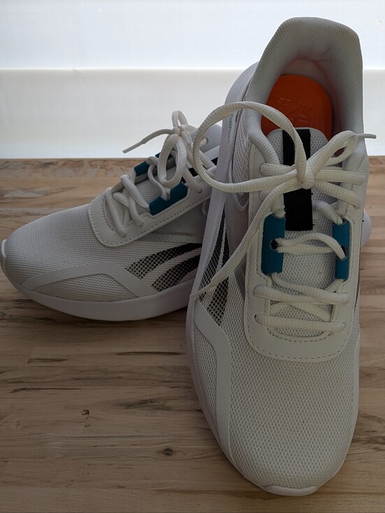 Reebok Shoes - Reebok White Black Sneakers Energen Lux